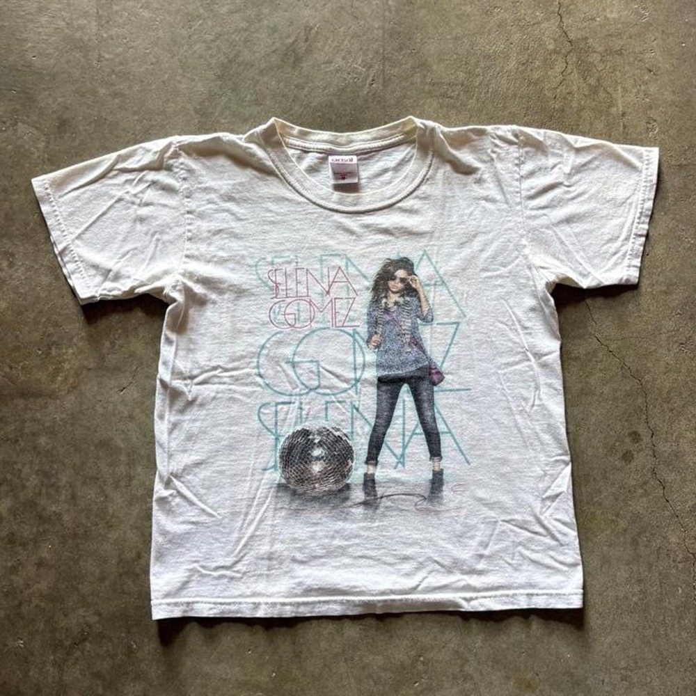Vintage 2011 Selena Gomez band white T-shirt Women's Size XS